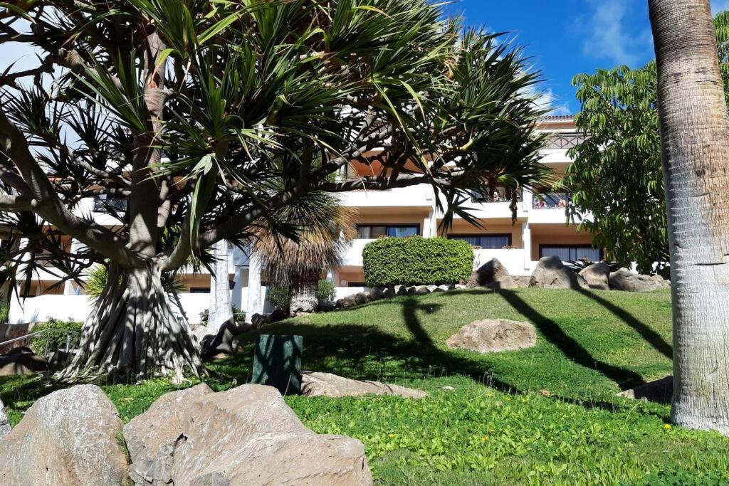Apartment With Pool And Gardens Near The Coast San Miguel de Abona Exterior photo