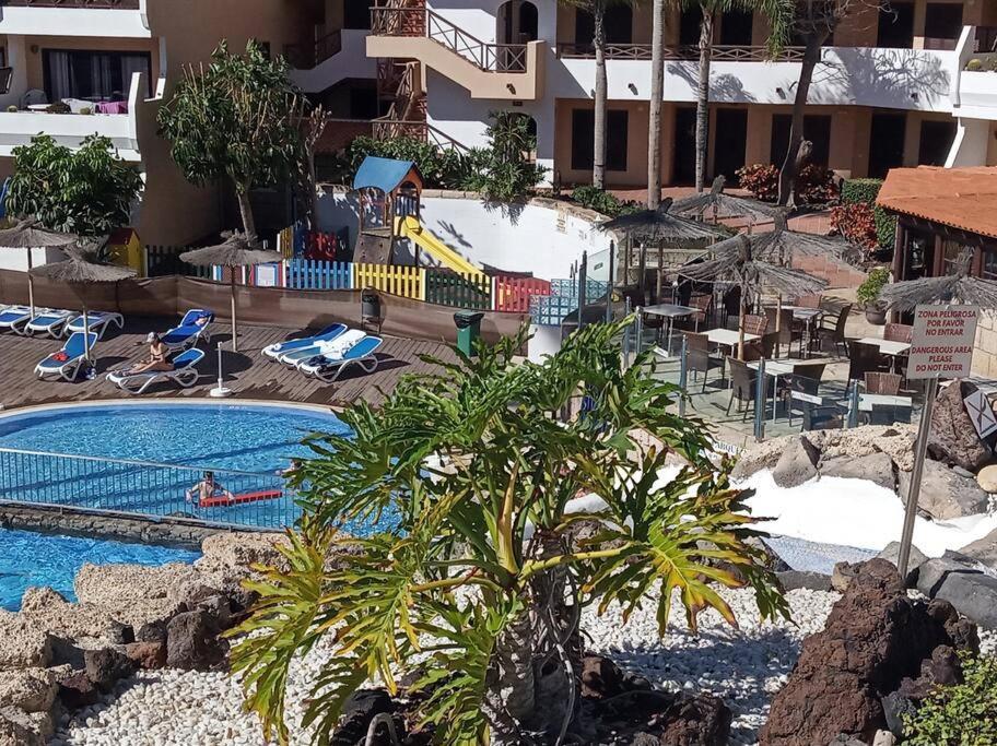 Apartment With Pool And Gardens Near The Coast San Miguel de Abona Exterior photo